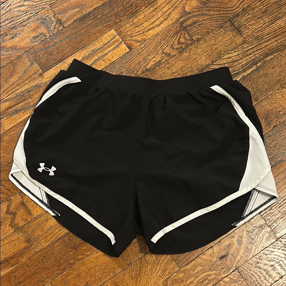 Under Armour Black and White Athletic Shorts w/ Drawstring!!